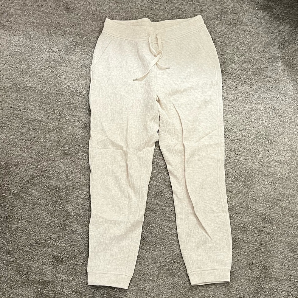 Lululemon ribbed joggers